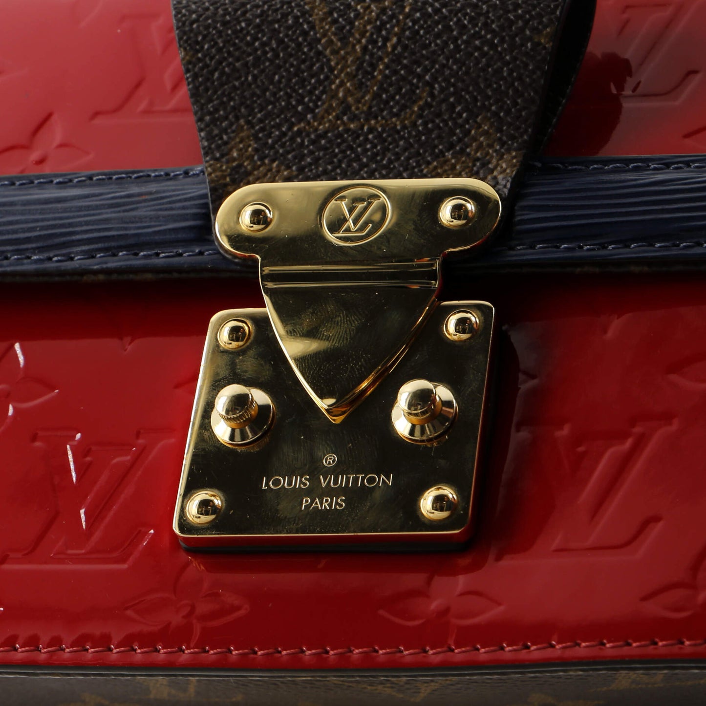 Louis Vuitton Wynwood Handbag Monogram Vernis with Monogram Canvas and Epi Leather