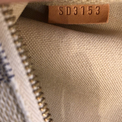 Louis Vuitton Eva Handbag Damier