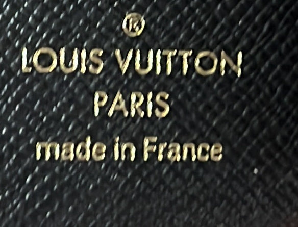 Louis Vuitton Zoe Wallet Reverse Monogram Giant