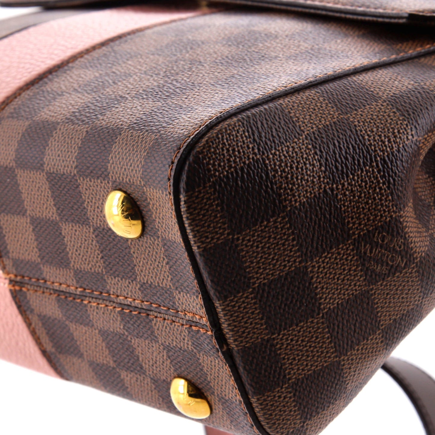 Louis Vuitton Bond Street Handbag Damier with Leather MM
