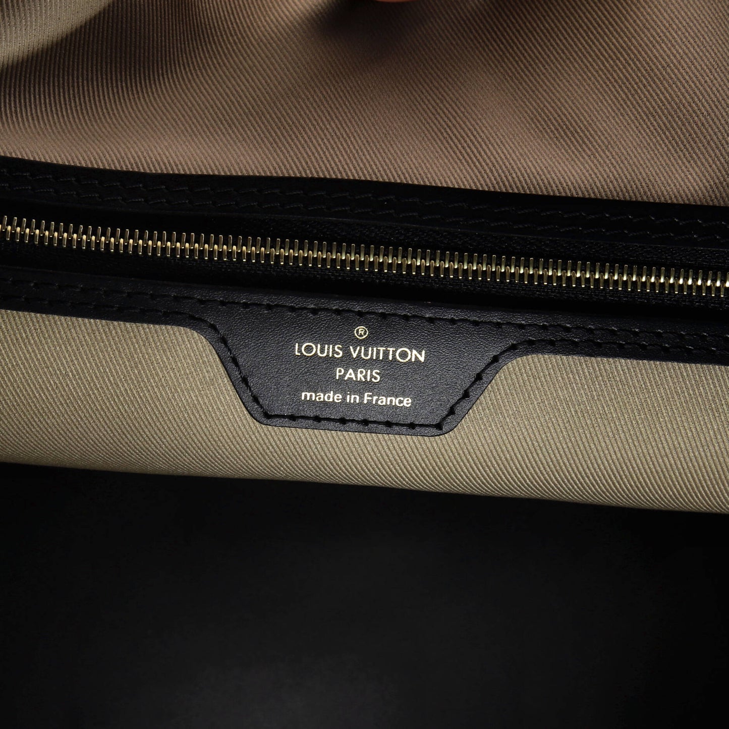 Louis Vuitton Neverfull NM Tote Monogram Giant Embroidered Cotton MM