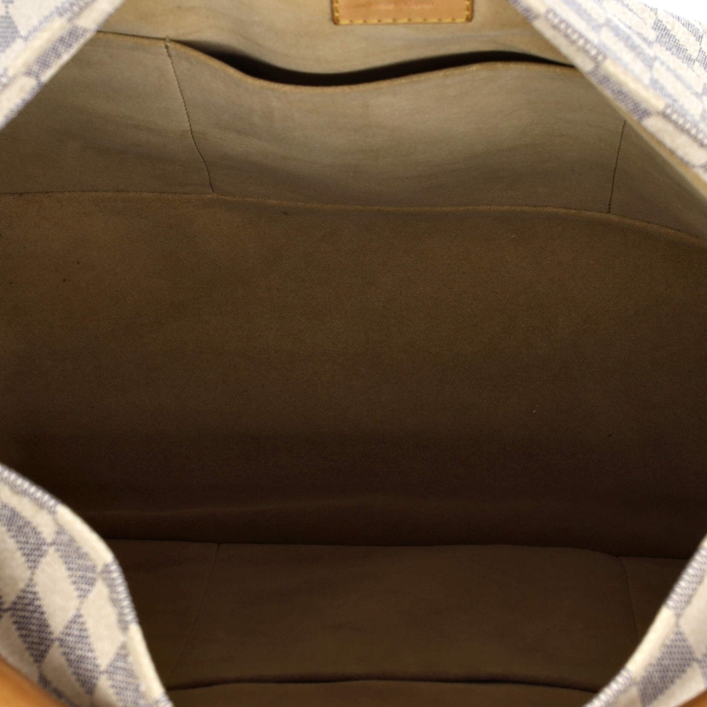 Louis Vuitton Artsy Handbag Damier MM