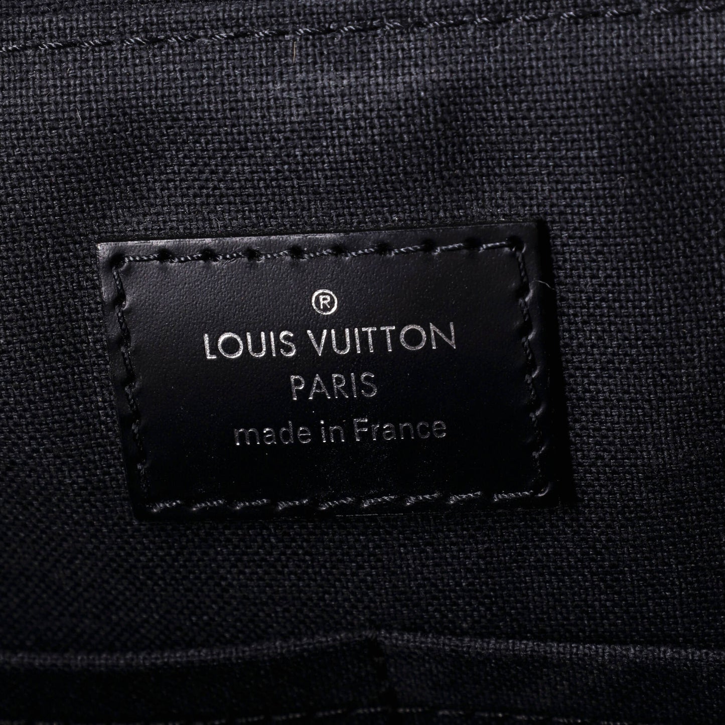 Louis Vuitton District Messenger Bag Damier Graphite PM