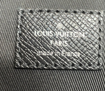 Louis Vuitton Vertical Tote Taiga Leather