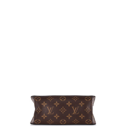 Louis Vuitton Wynwood Handbag Monogram Vernis with Monogram Canvas and Epi Leather
