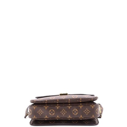 Louis Vuitton Pochette Metis Monogram Canvas