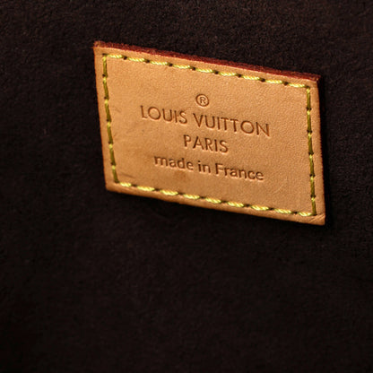 Louis Vuitton Pochette Metis Monogram Canvas