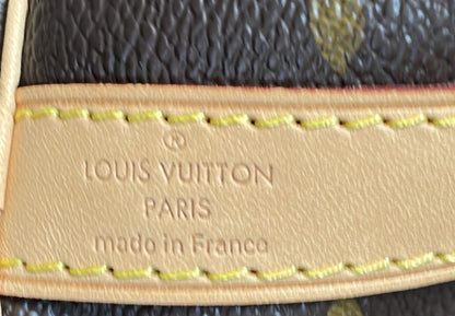 Louis Vuitton Speedy Bandouliere Bag Monogram Canvas 25