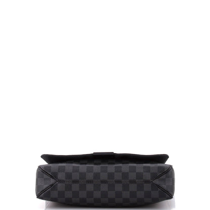 Louis Vuitton District Messenger Bag Damier Graphite MM