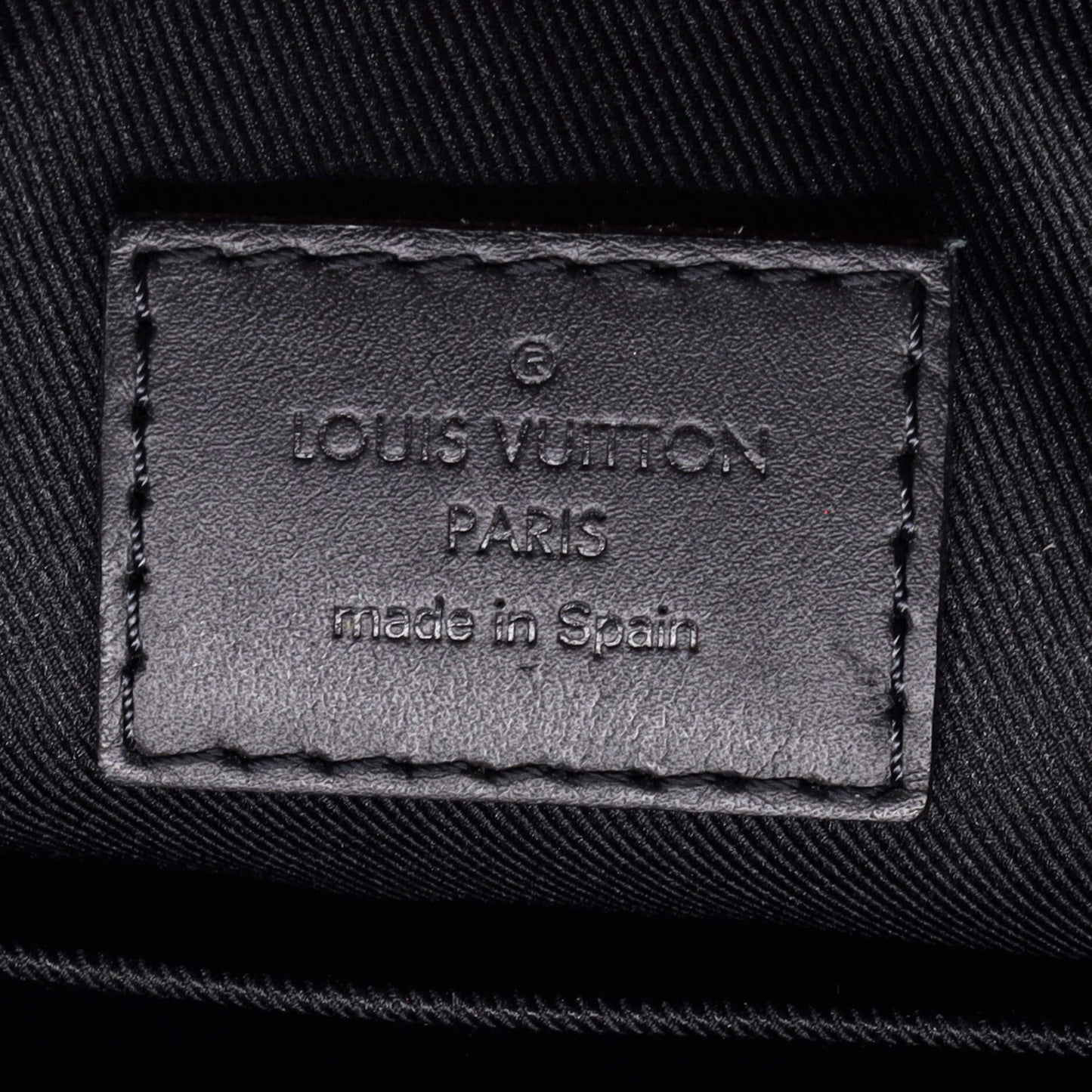Louis Vuitton Discovery Messenger Bag Damier Infini Leather BB
