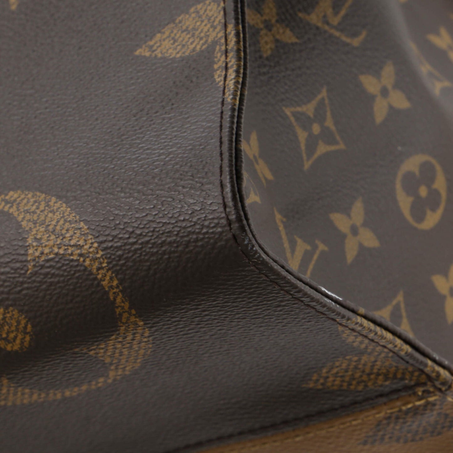 Louis Vuitton OnTheGo Tote Reverse Monogram Giant GM