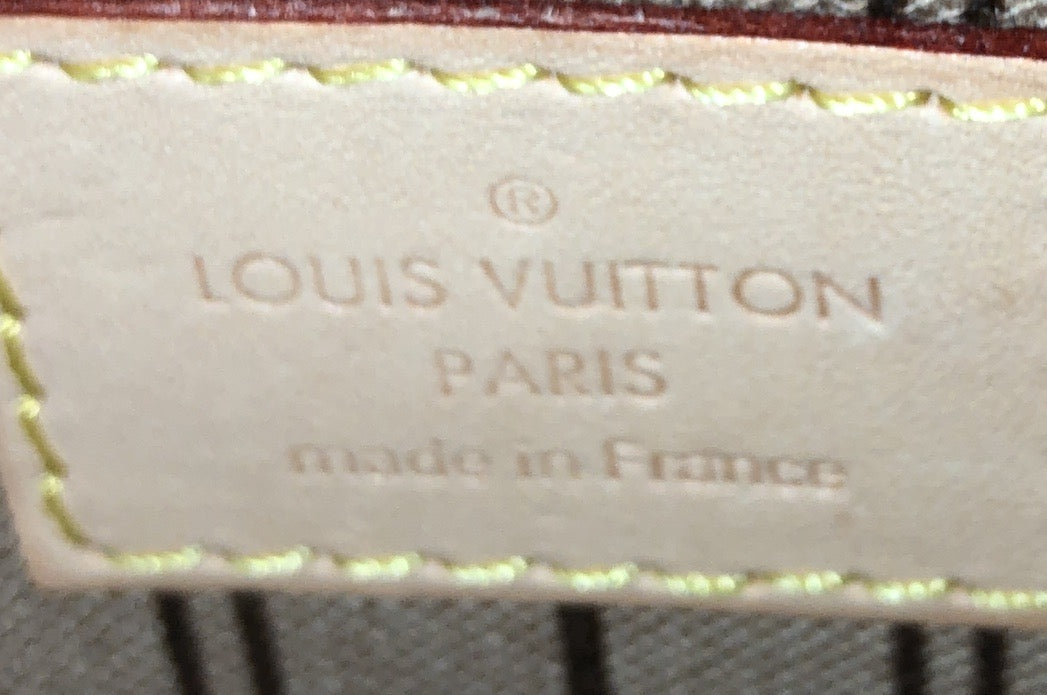 Louis Vuitton Neverfull Pochette Monogram Canvas Small