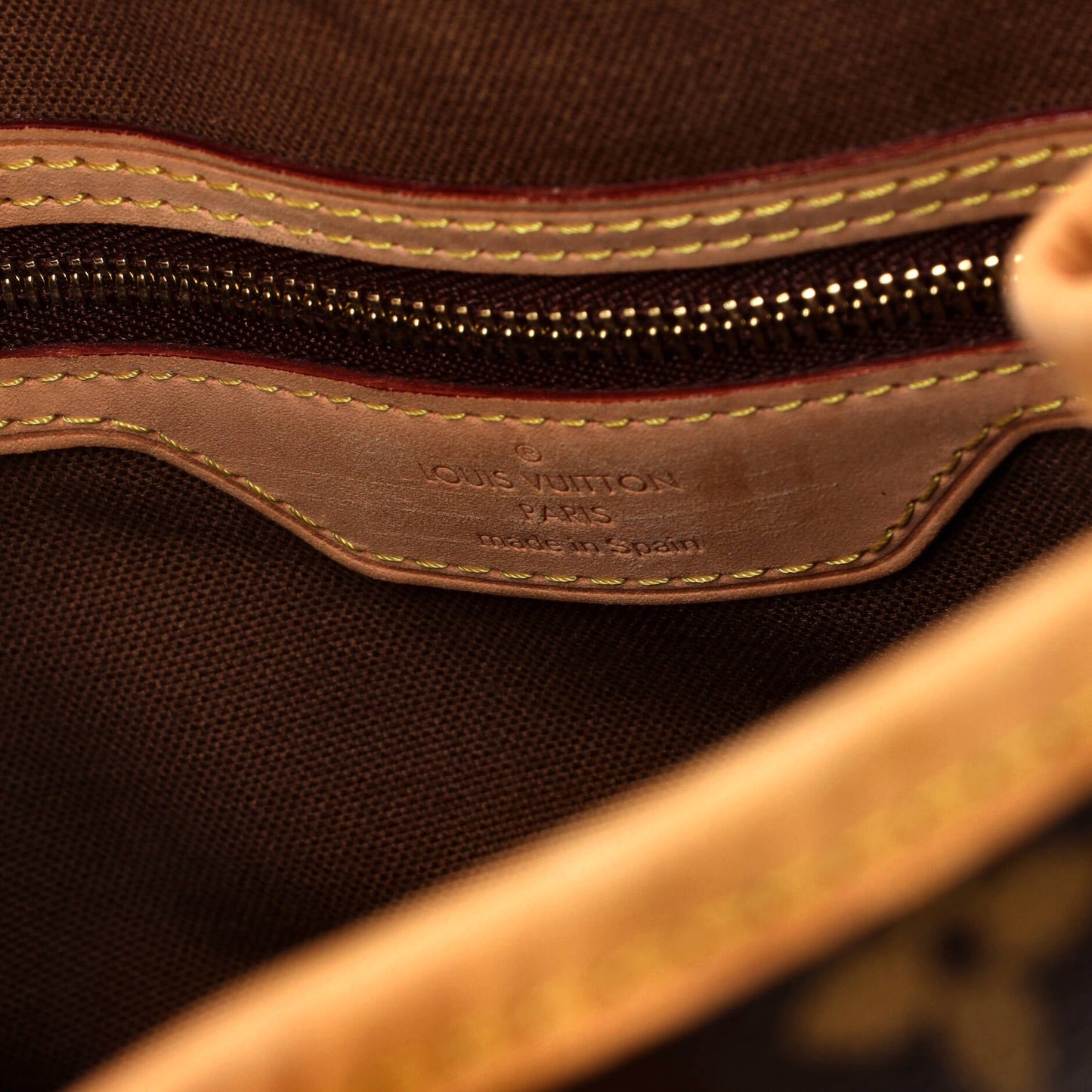 Louis Vuitton Batignolles Handbag Monogram Canvas Horizontal