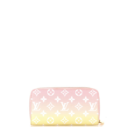 Louis Vuitton Zippy Wallet By The Pool Monogram Giant