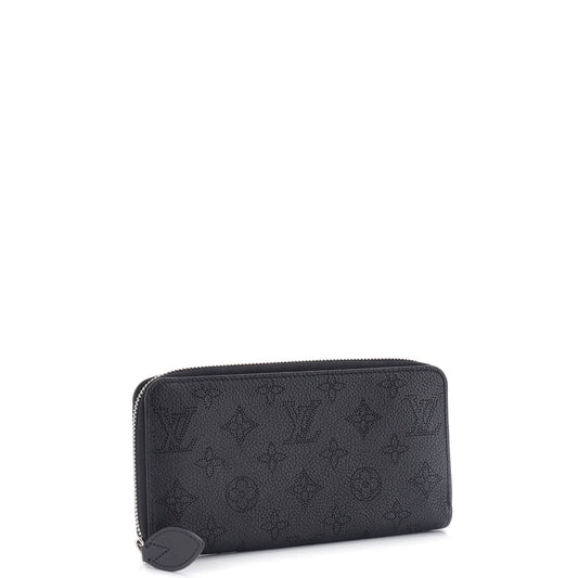 Louis Vuitton Zippy Wallet Mahina Leather