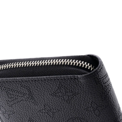 Louis Vuitton Zippy Wallet Mahina Leather