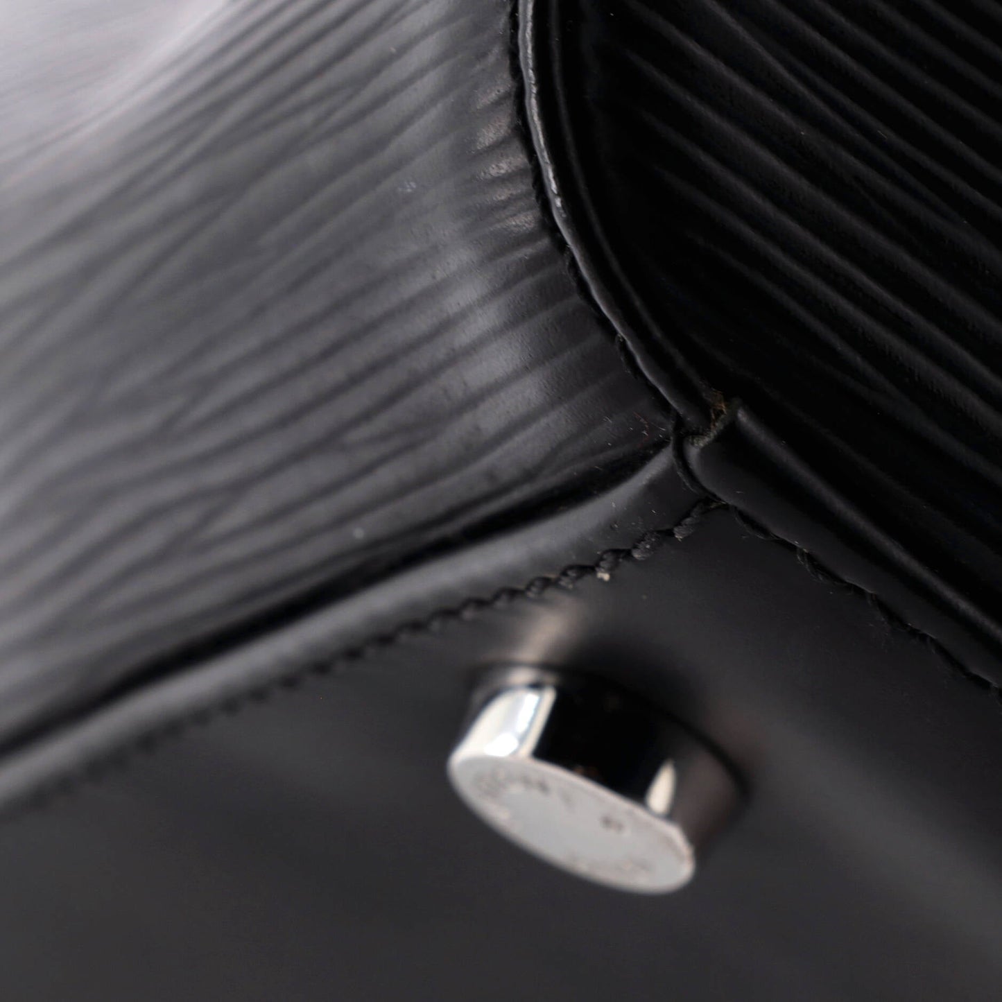 Louis Vuitton Babylone Handbag Mahina Leather PM