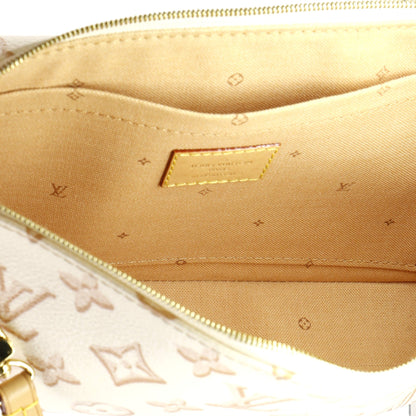 Louis Vuitton Maxi Multi Pochette Accessoires Fall for You Monogram Canvas