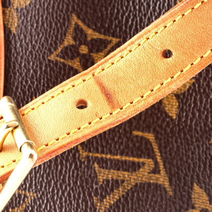 Louis Vuitton Croissant Handbag Monogram Canvas PM
