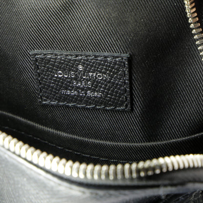 Louis Vuitton Outdoor Slingbag Monogram Taigarama