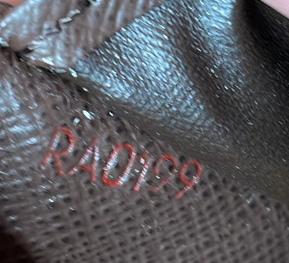 Louis Vuitton Brazza Wallet Damier