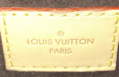 Louis Vuitton Pochette Metis Monogram Canvas East West