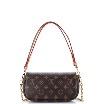 Louis Vuitton Ivy Wallet on Chain Monogram Canvas