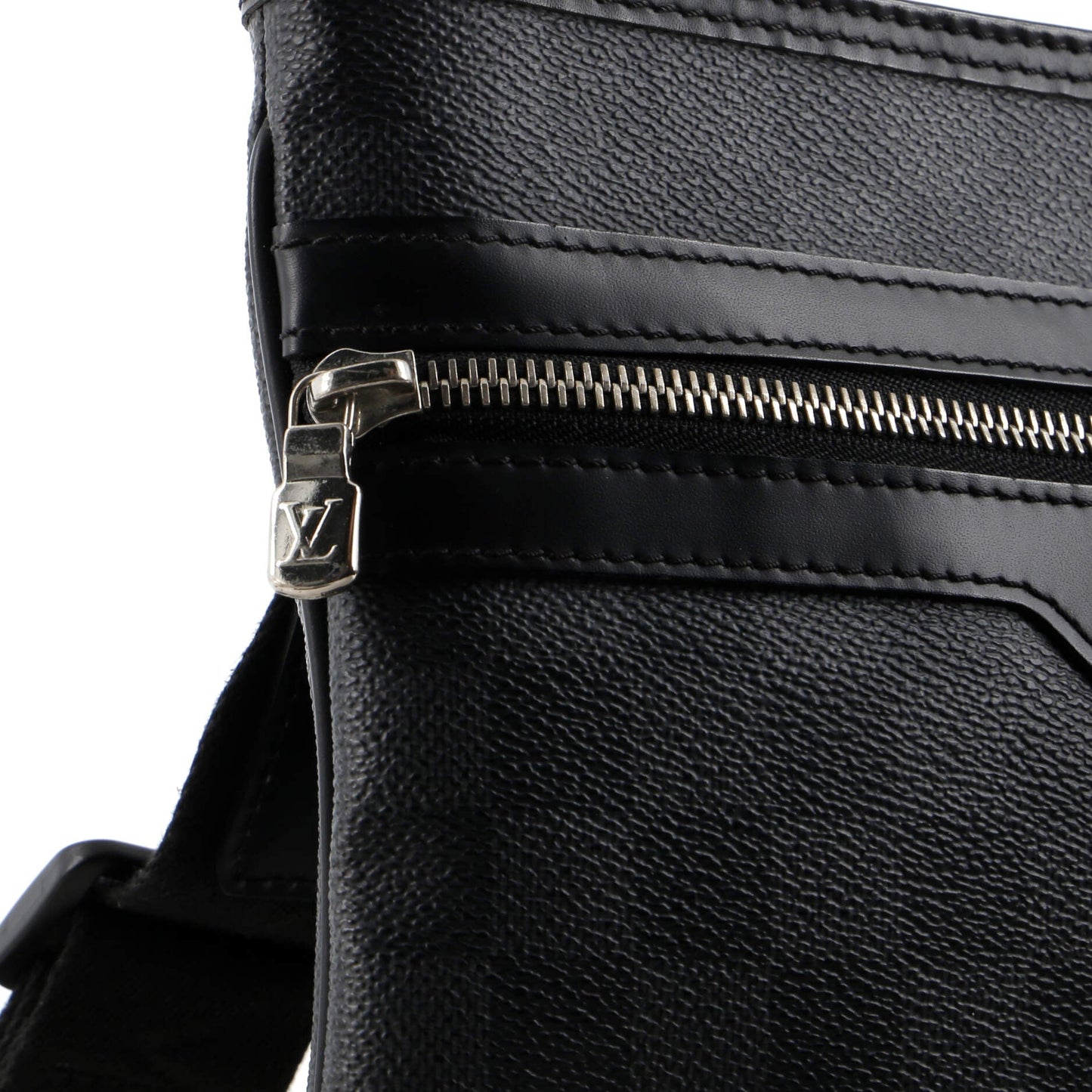 Louis Vuitton Thomas Handbag Damier Graphite