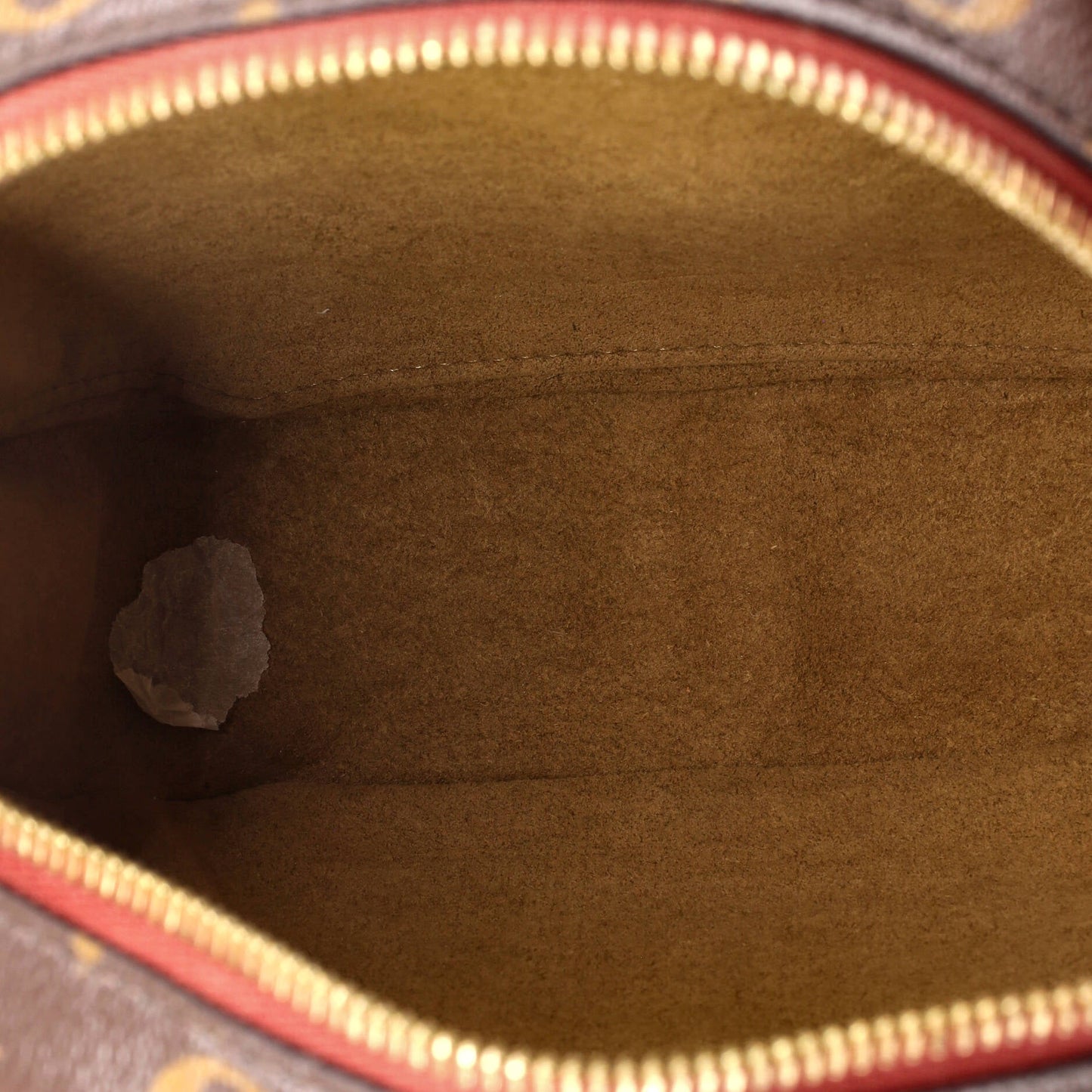 Louis Vuitton Boite Chapeau Souple Bag Monogram Canvas MM