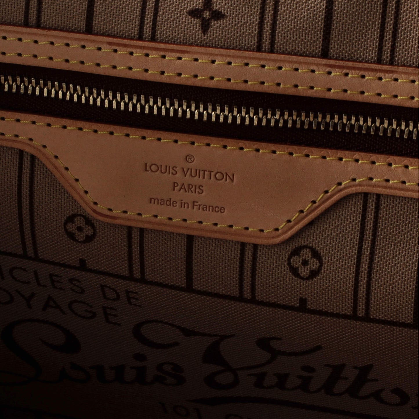 Louis Vuitton Neverfull Tote Monogram Canvas MM