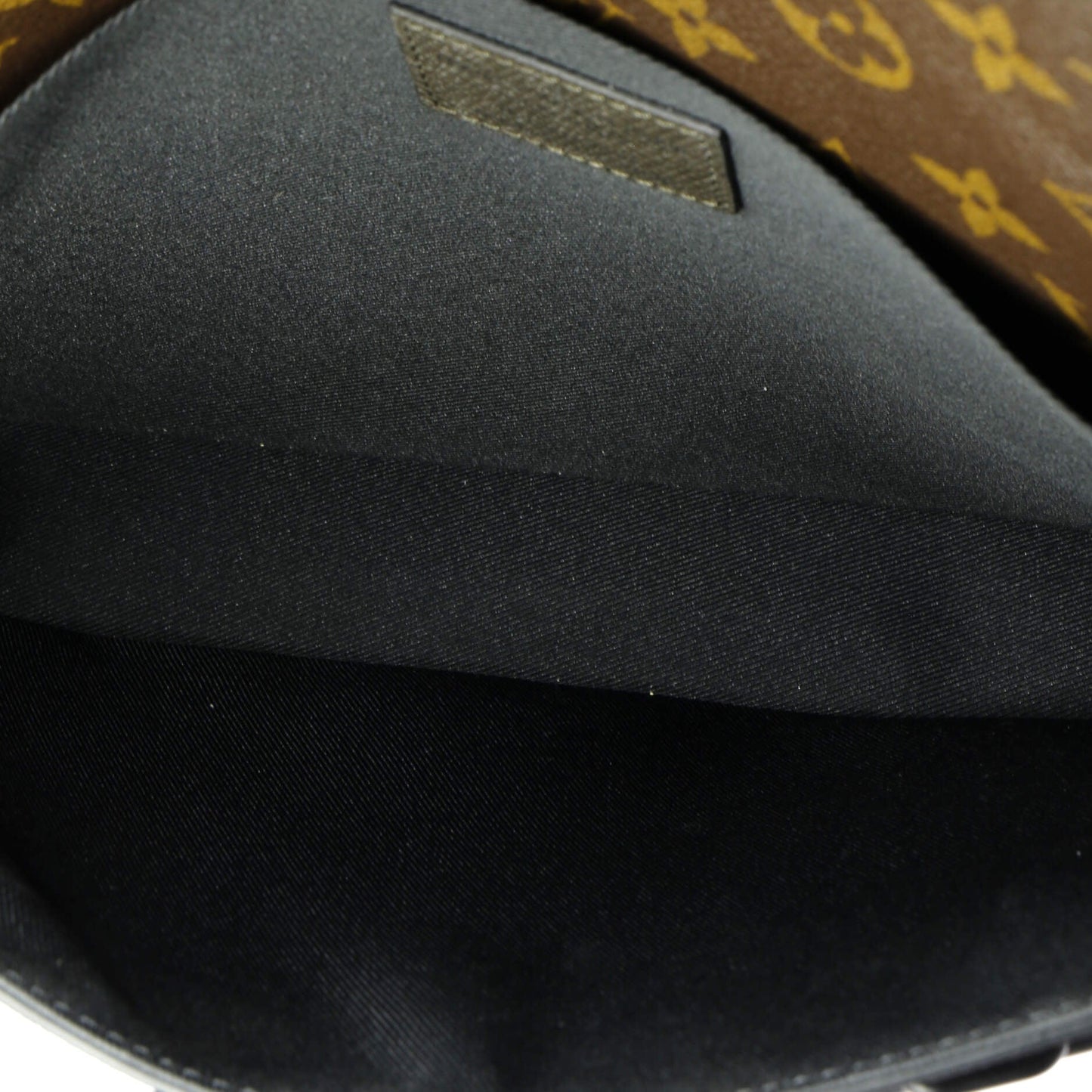 Louis Vuitton Pochette Voyage Steamer Leather and Monogram Canvas