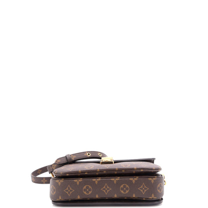 Louis Vuitton Pochette Metis Monogram Canvas