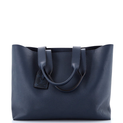 Louis Vuitton Cabas Voyage NM Taurillon Leather