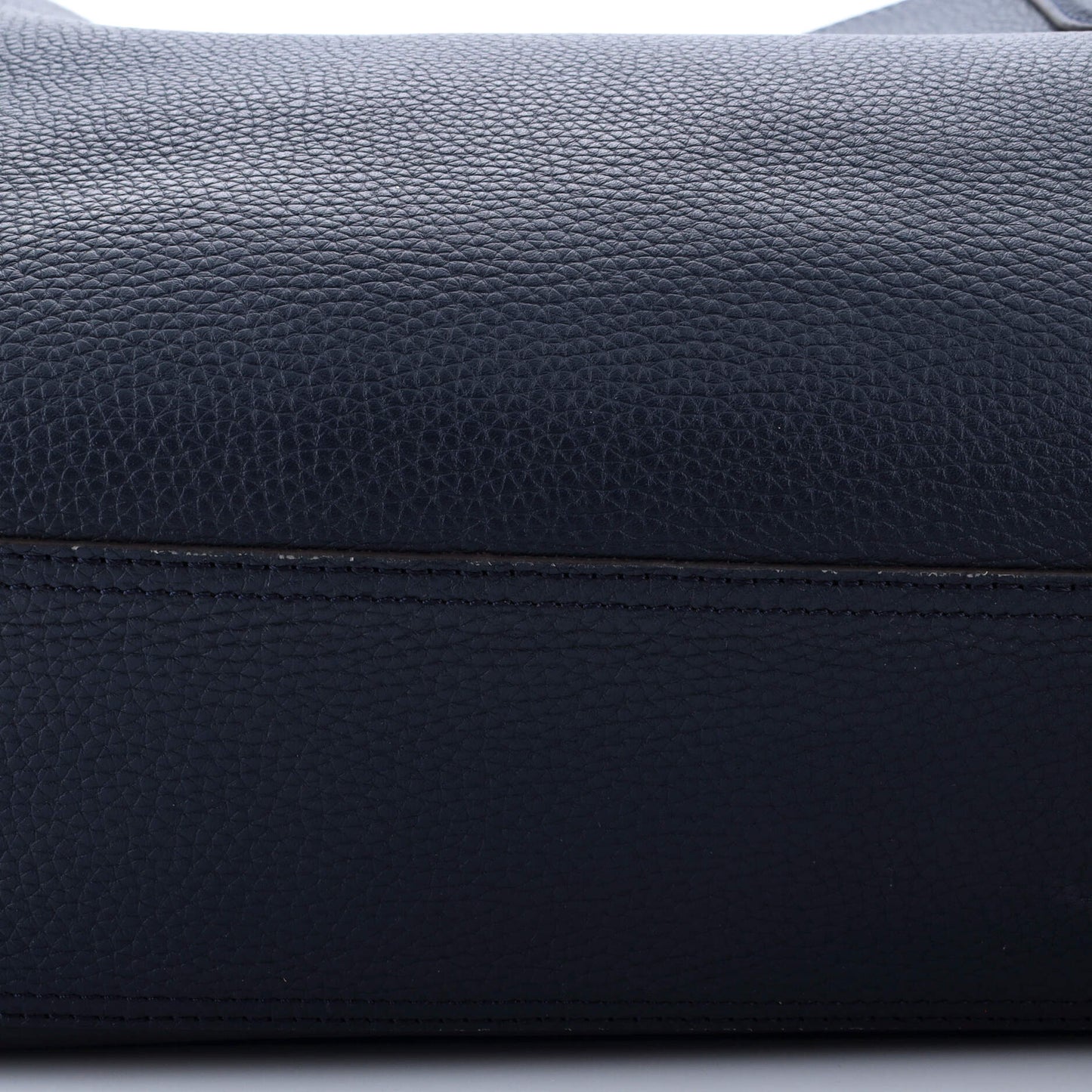Louis Vuitton Cabas Voyage NM Taurillon Leather