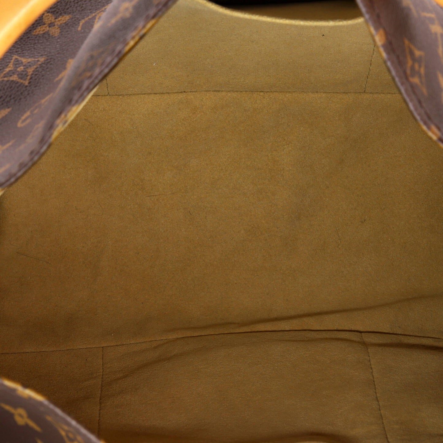 Louis Vuitton Artsy Handbag Monogram Canvas MM