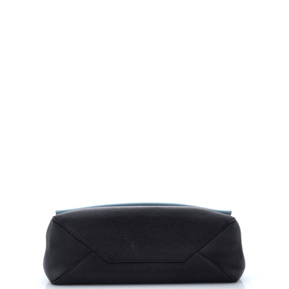 Louis Vuitton Lockme II Handbag Leather