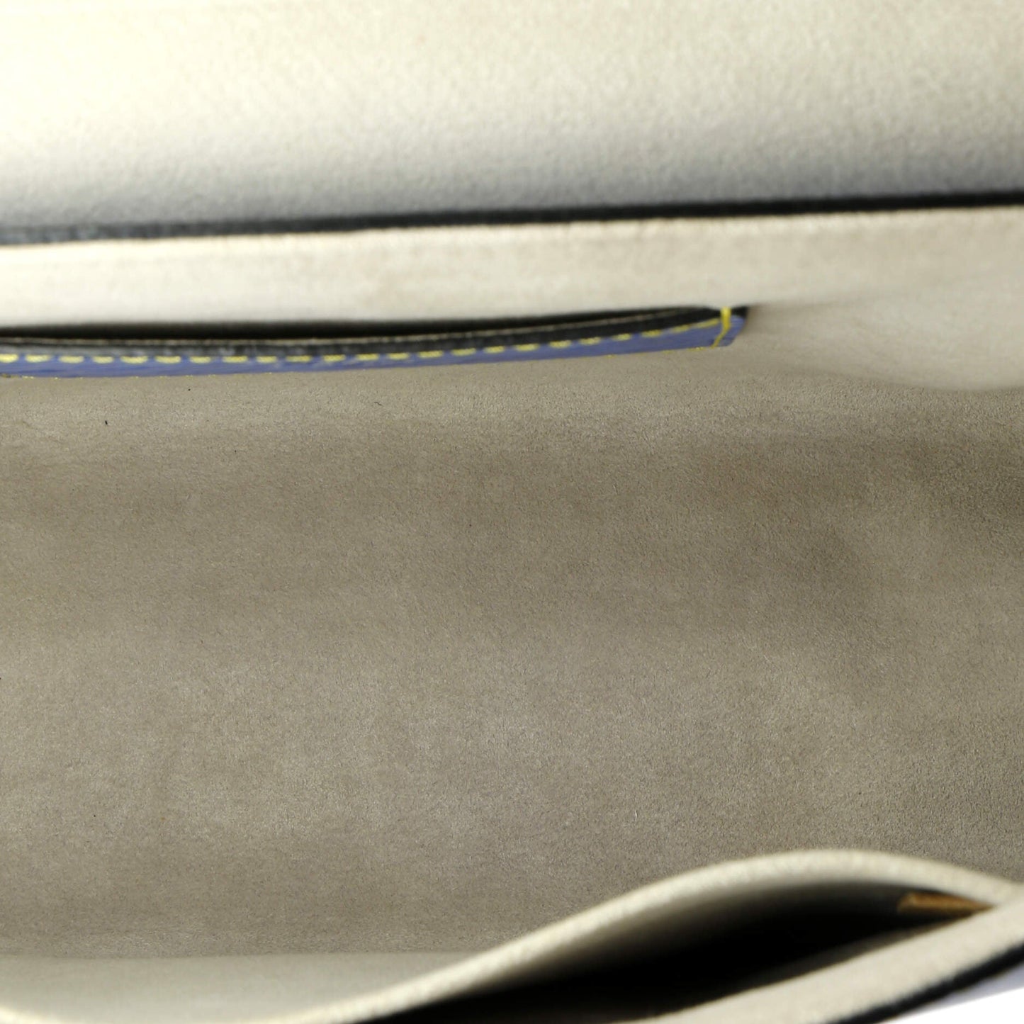 Louis Vuitton Twist Handbag Epi Leather MM