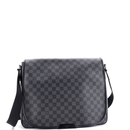 Louis Vuitton Daniel Messenger Bag Damier Graphite GM