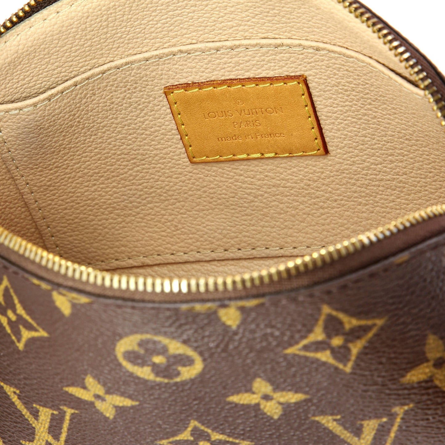 Louis Vuitton Cosmetic Pouch Monogram Canvas