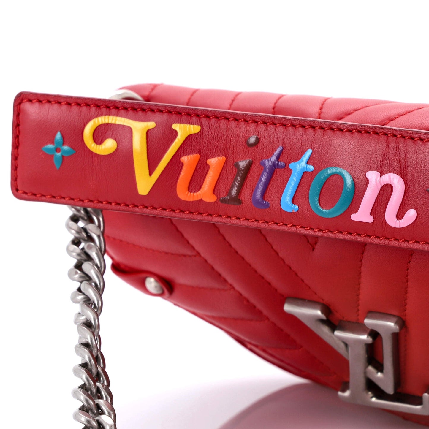 Louis Vuitton New Wave Chain Bag Quilted Leather PM