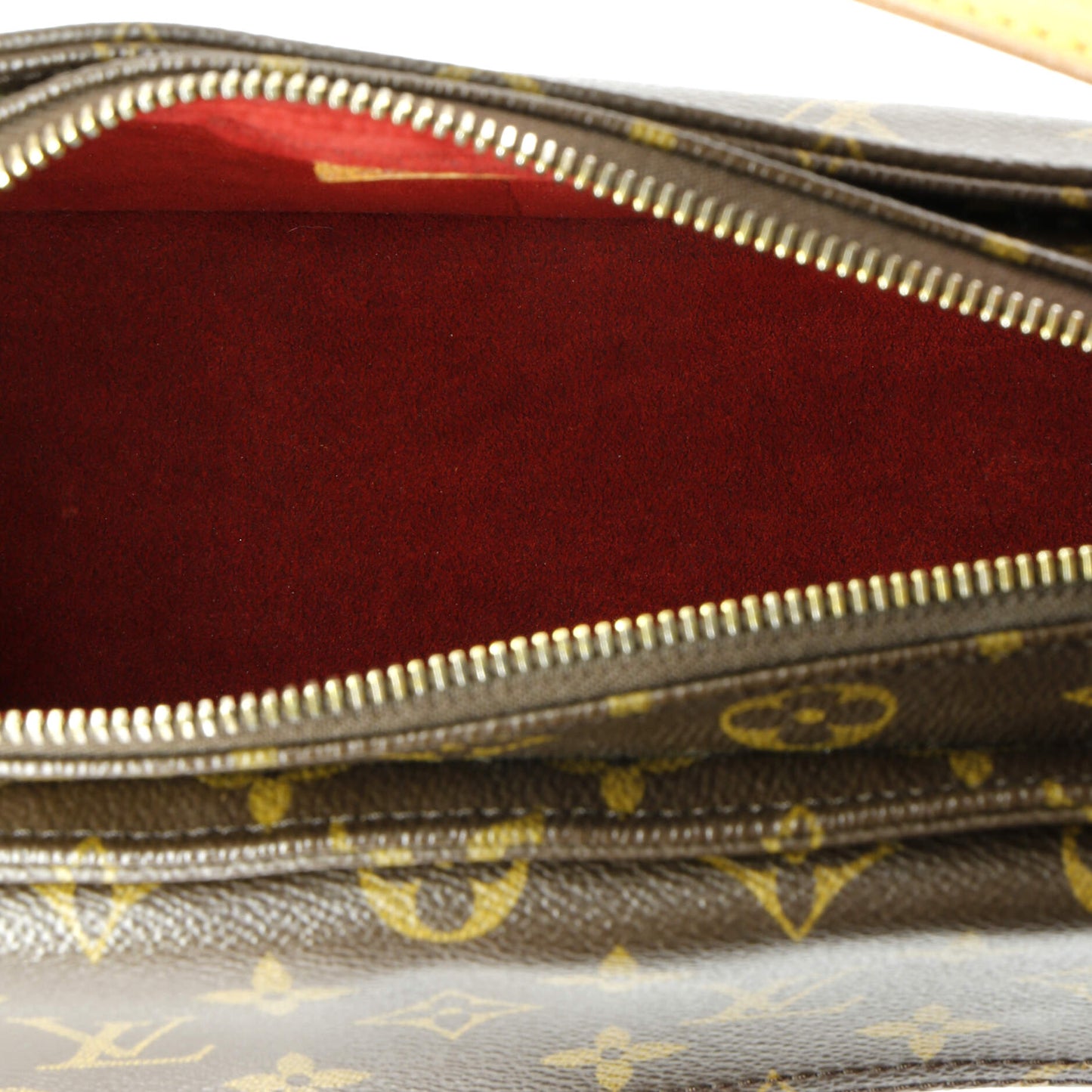 Louis Vuitton Viva Cite Handbag Monogram Canvas MM