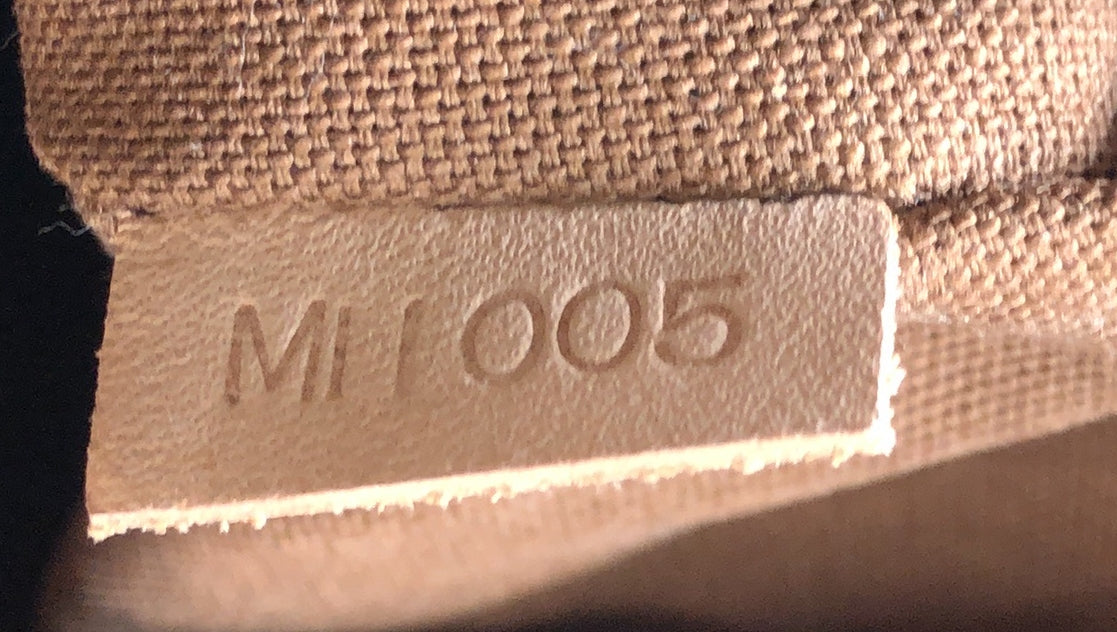 Louis Vuitton Batignolles Handbag Monogram Canvas Vertical