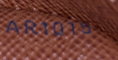 Louis Vuitton Nil Messenger Bag Monogram Canvas 28