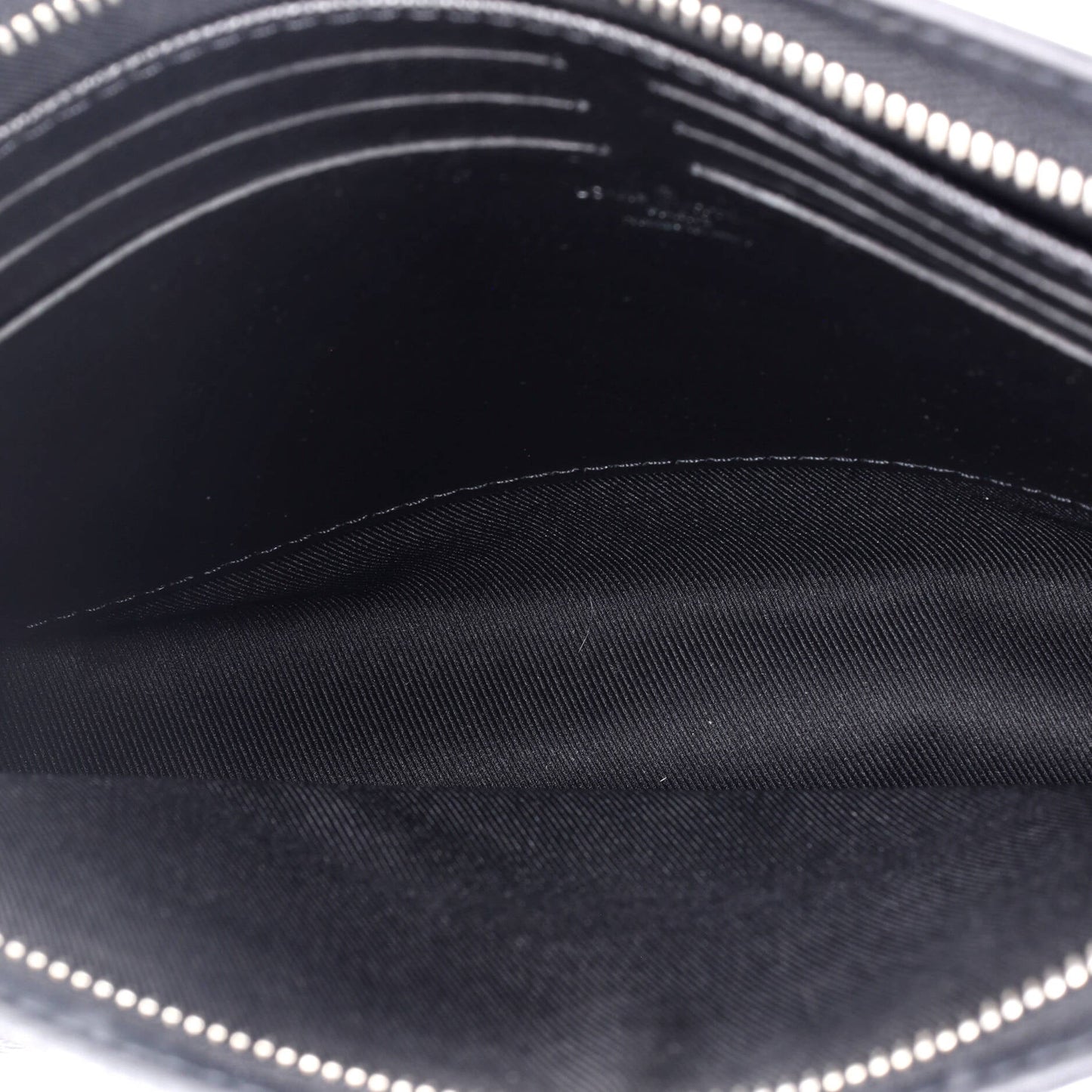 Louis Vuitton Pochette Voyage Damier Graphite MM