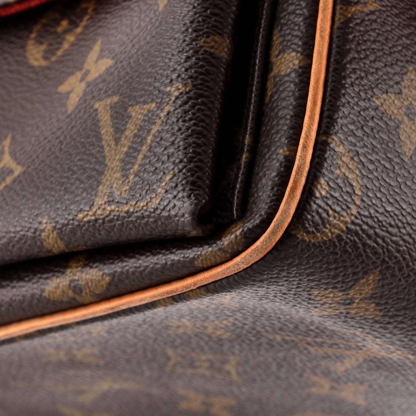 Louis Vuitton Viva Cite Handbag Monogram Canvas MM