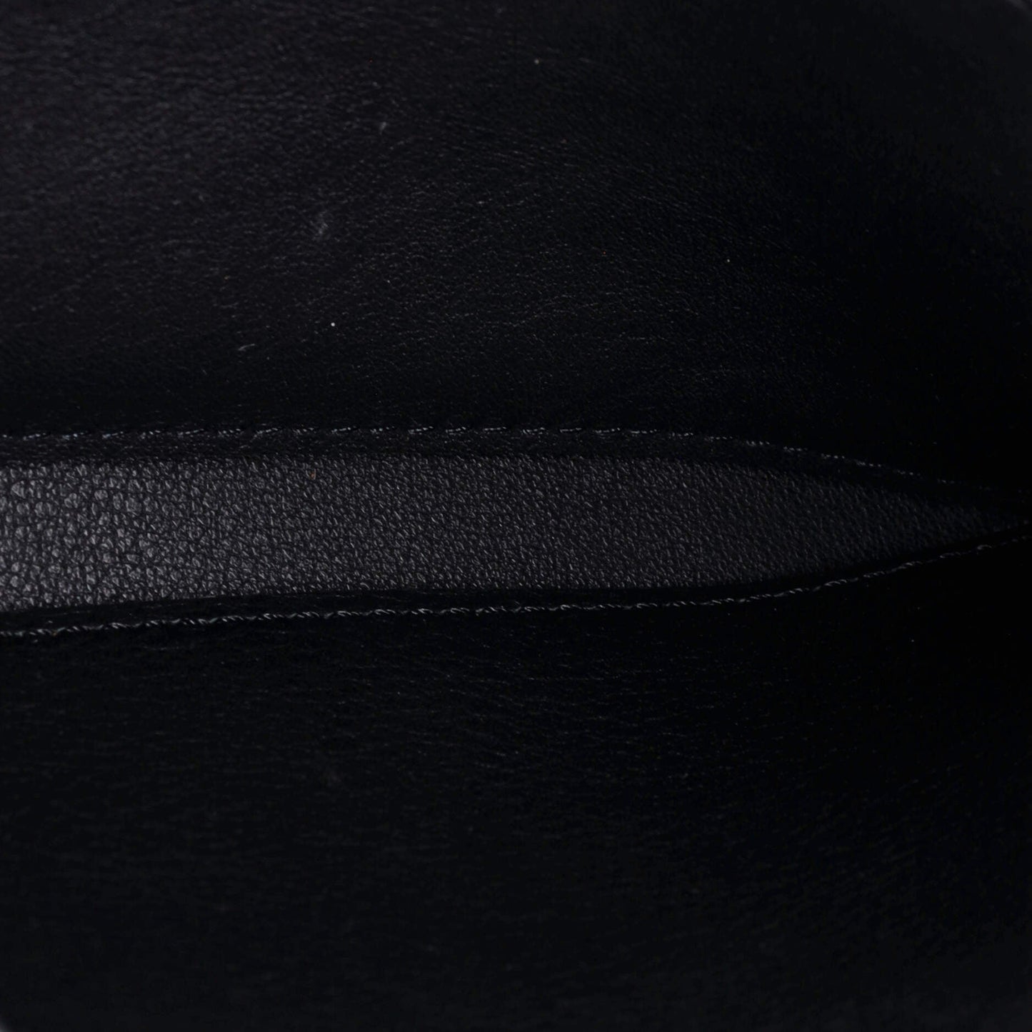 Louis Vuitton Zippy Wallet Mahina Leather