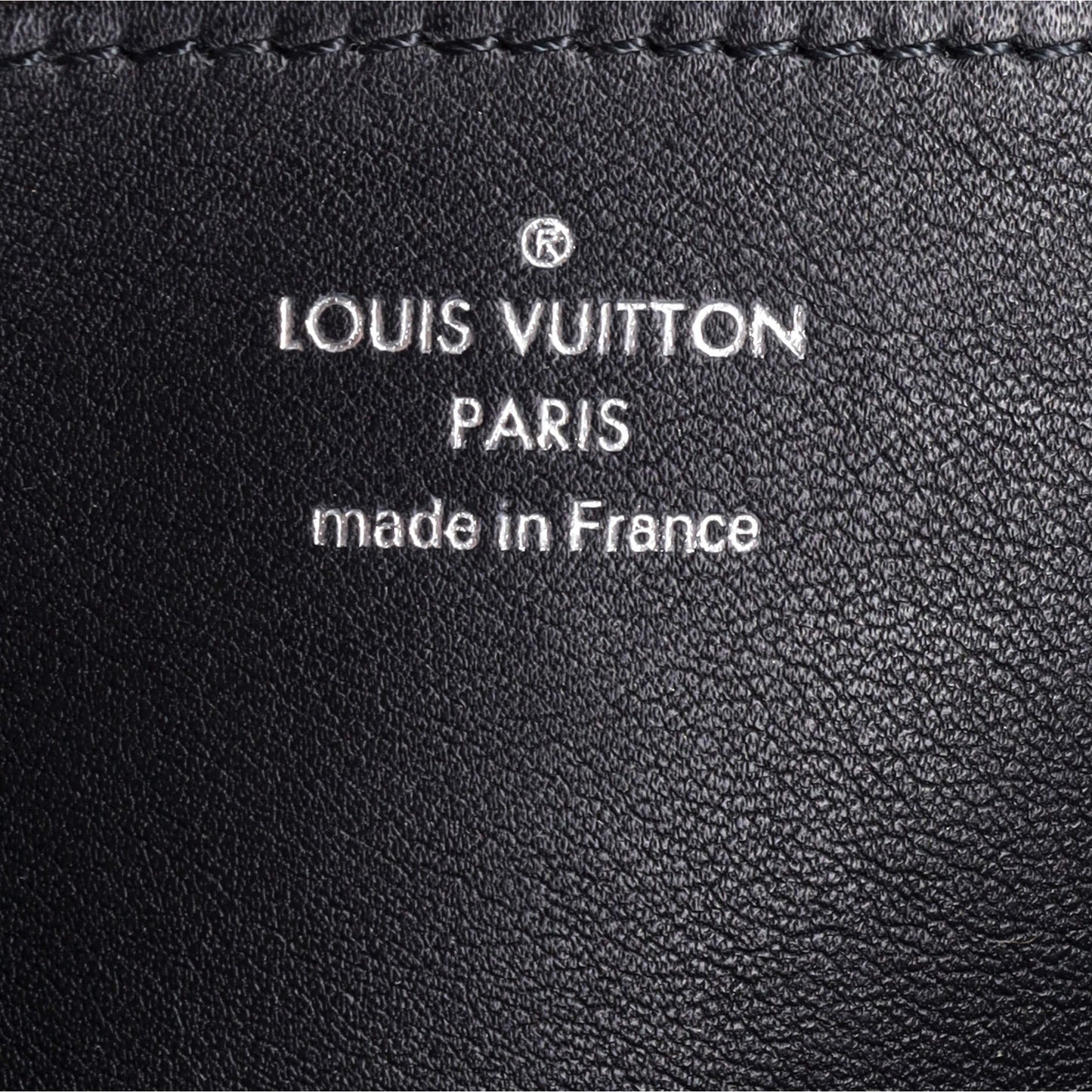 Louis Vuitton Zippy Wallet Mahina Leather