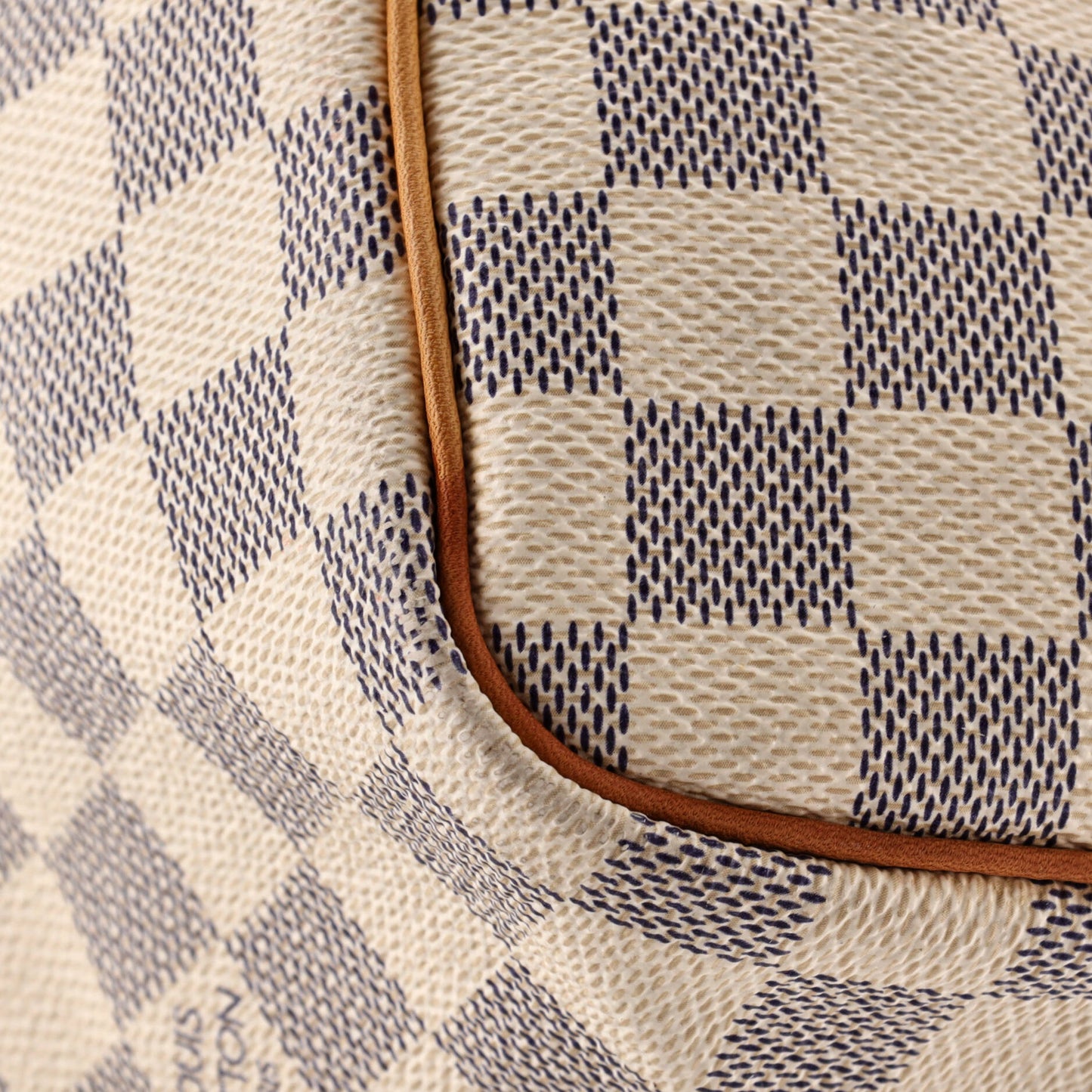 Louis Vuitton Speedy Handbag Damier 30