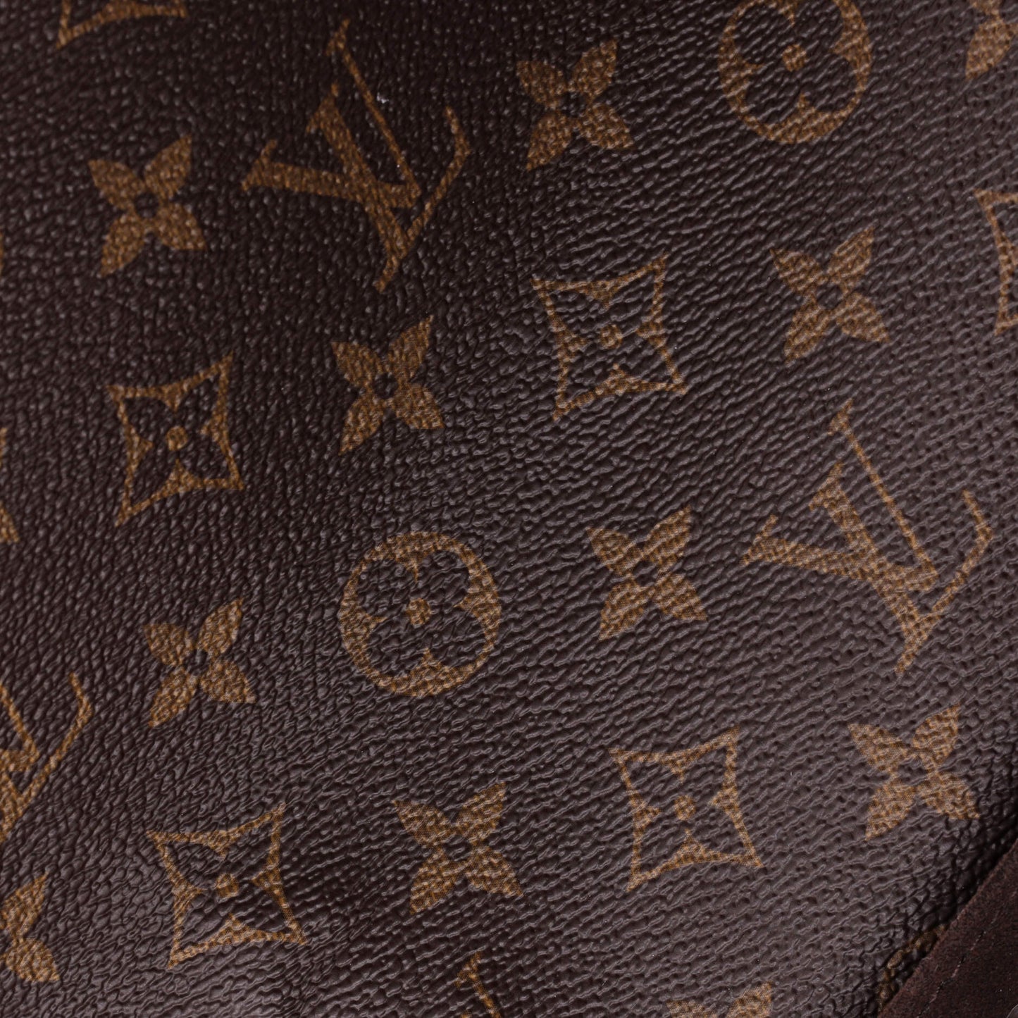 Louis Vuitton Pochette Metis Monogram Canvas