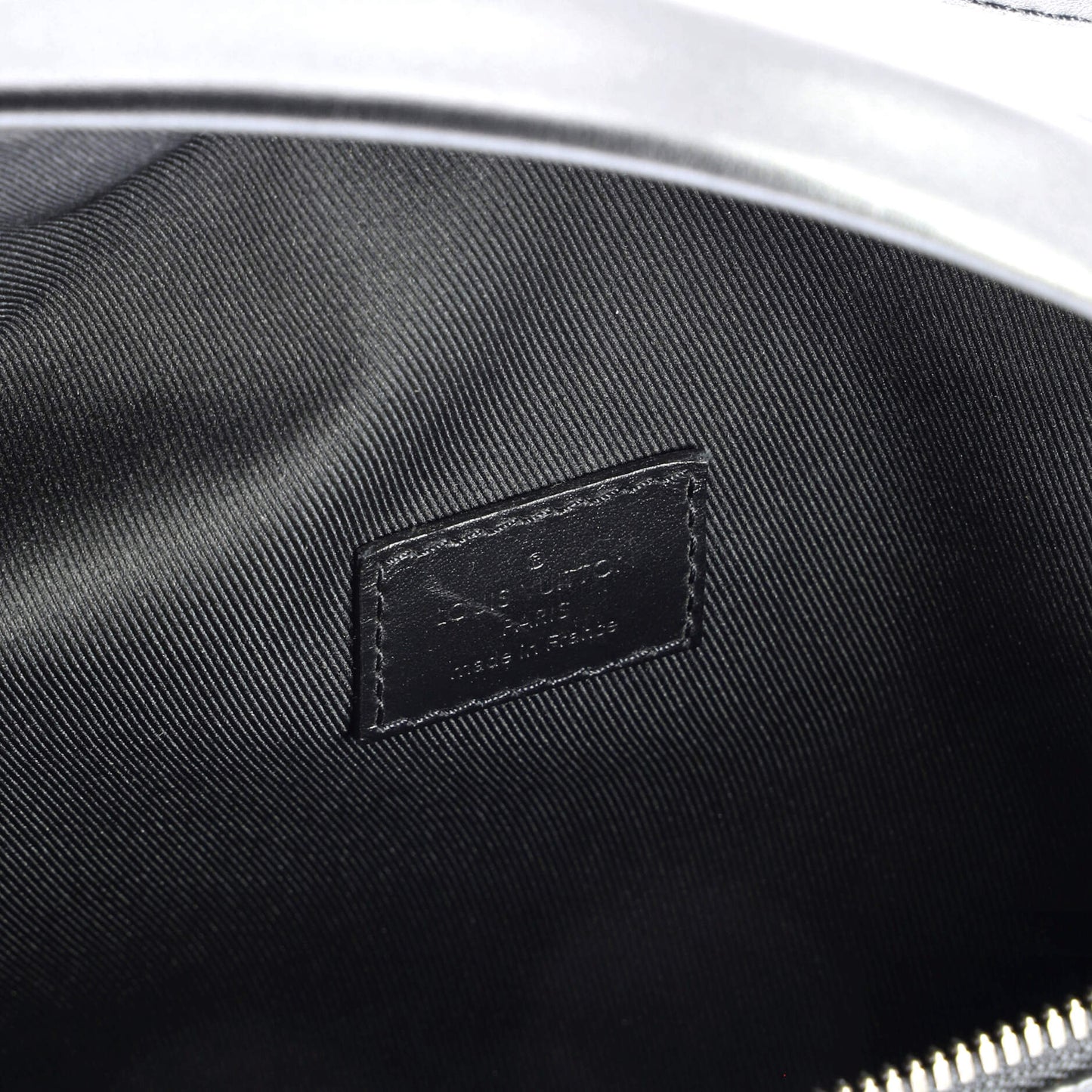 Louis Vuitton Discovery Bumbag Monogram Eclipse Canvas